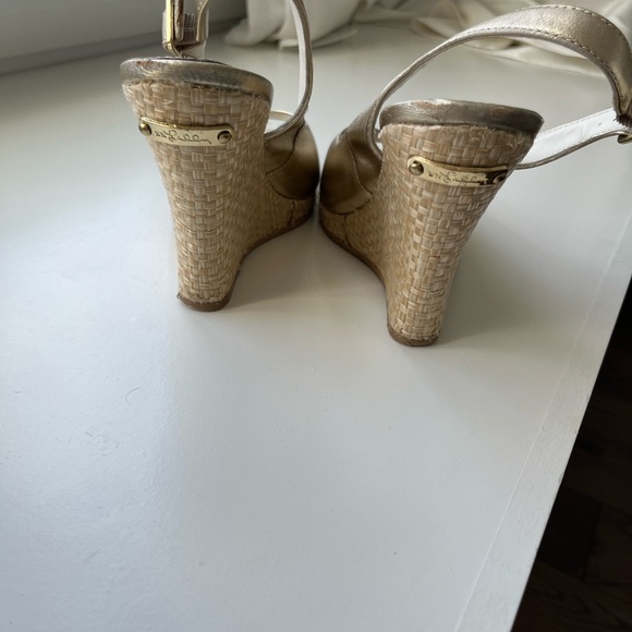 A Lilly Pulitzer sandals in size 8,5 - Picture 4 of 4